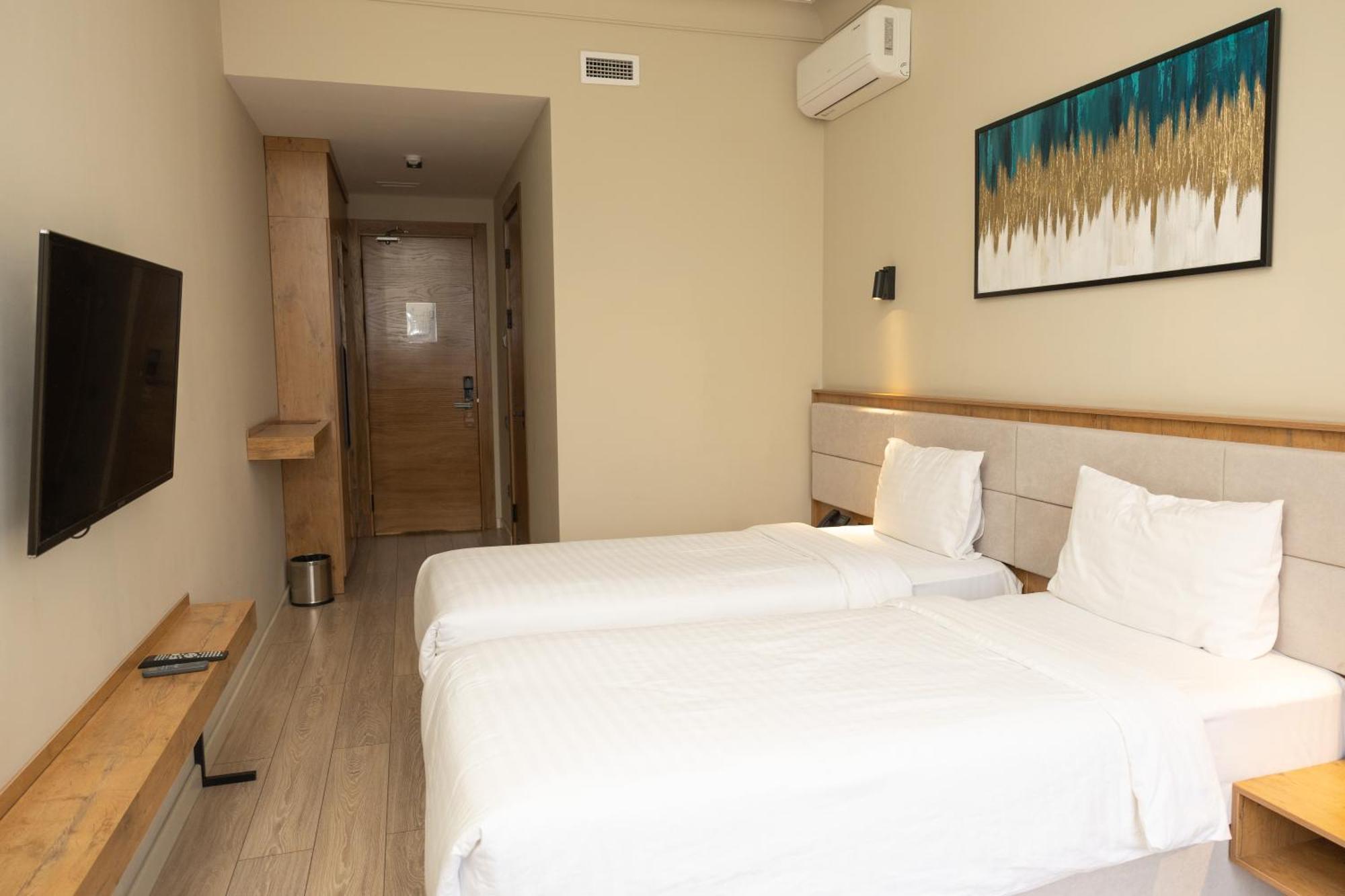 Hotel Marwa Tashkent Pool&Spa المظهر الخارجي الصورة